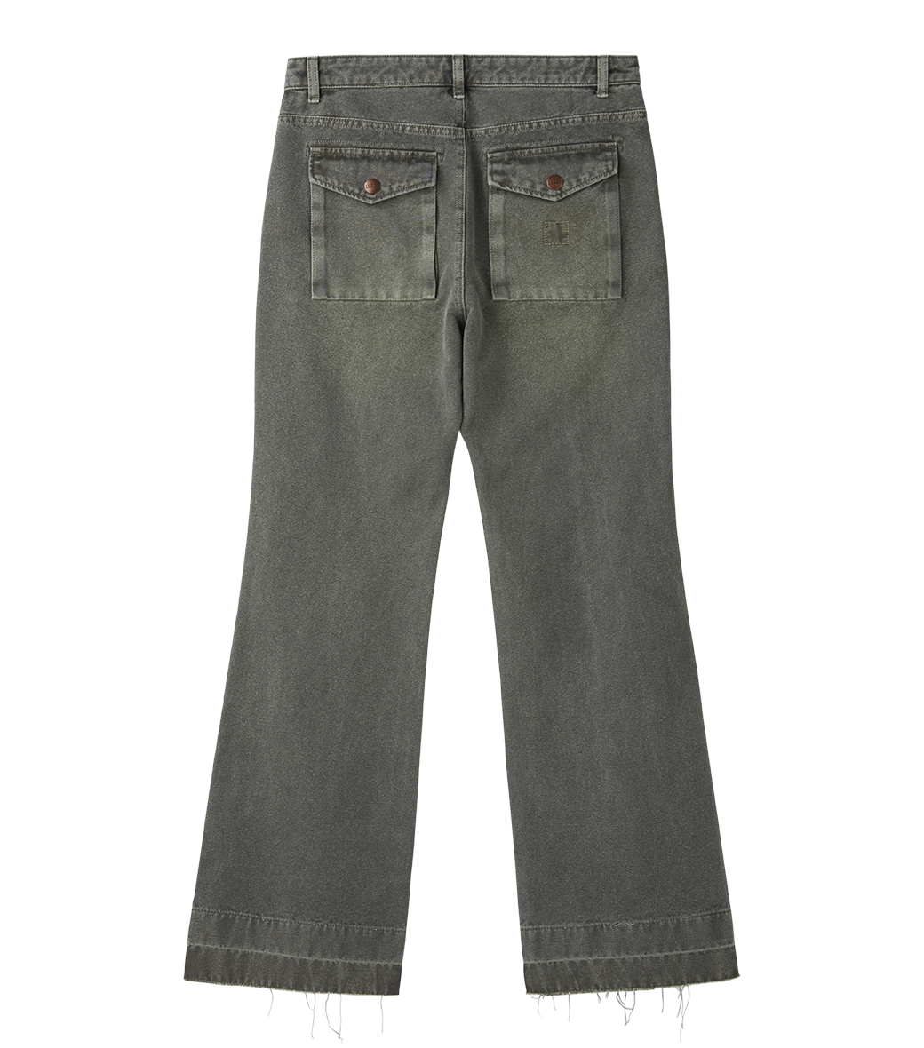 PIGMENT DYED FLARE JEANS