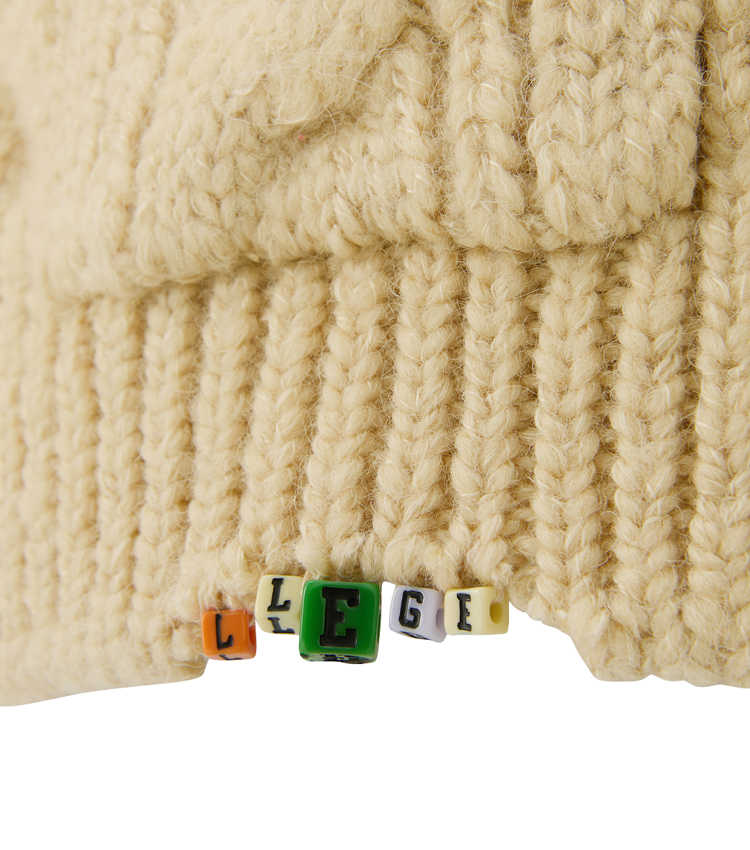 CUBE DETAIL CABLE KNIT JUMPER