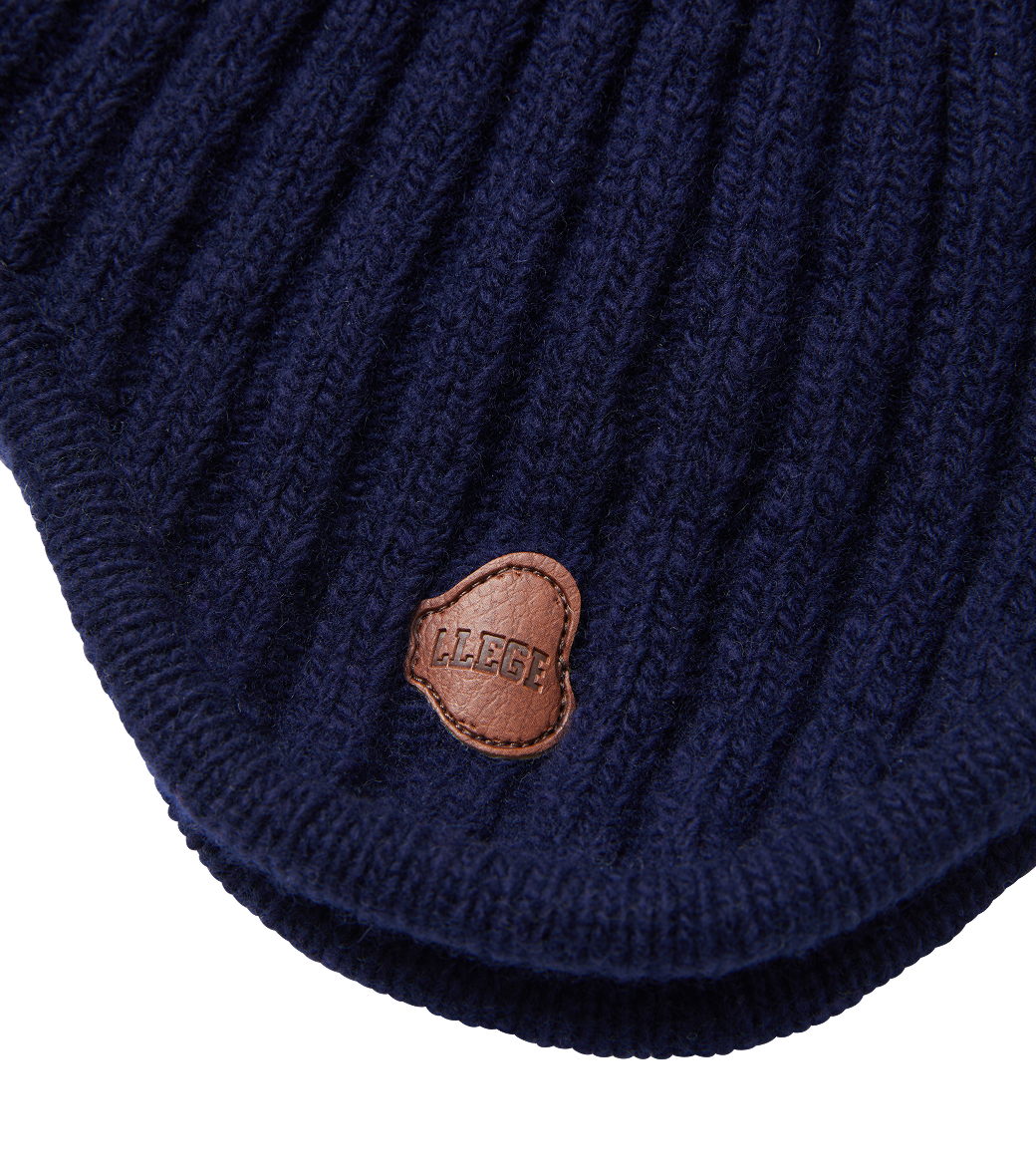 POM POM EARMUFF BEANIE