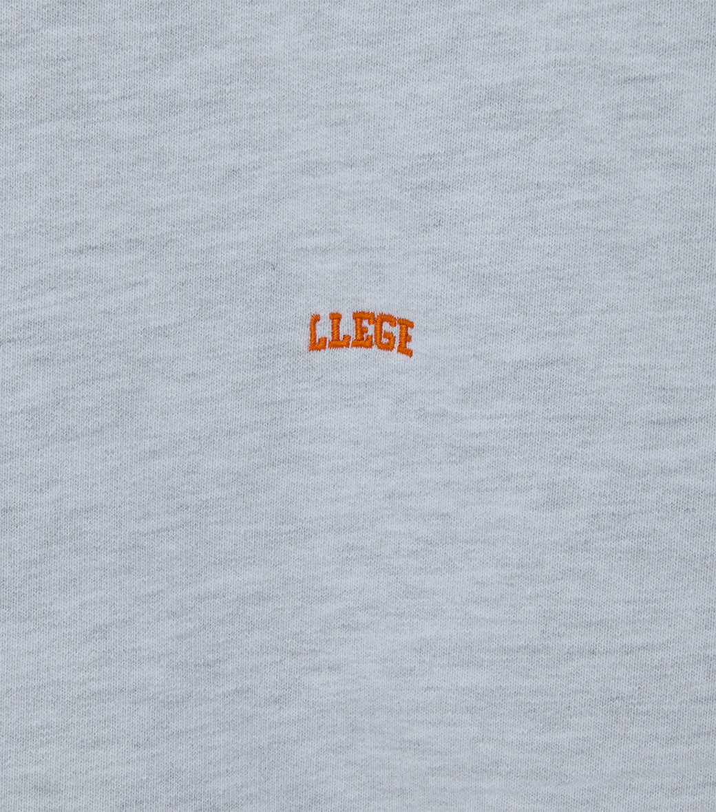 LLEGE LOGO SIGNATURE SWEATSHIRT