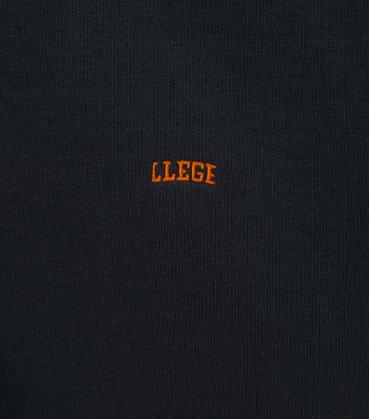 LLEGE LOGO SIGNATURE SWEATSHIRT
